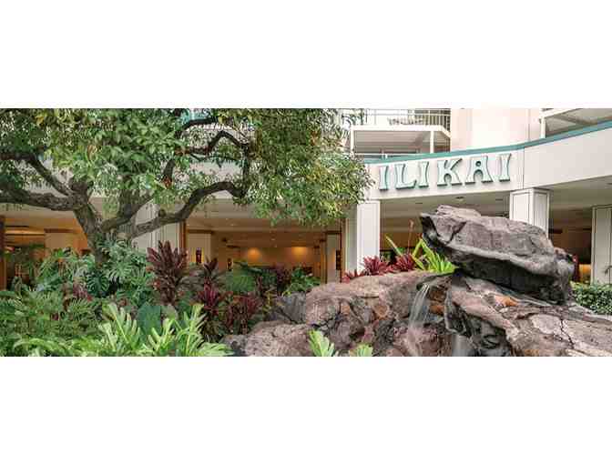 Enjoy 5 nights luxury condo @ Club Wyndham Waikiki Marina Resort at the Ilikai, Honolulu