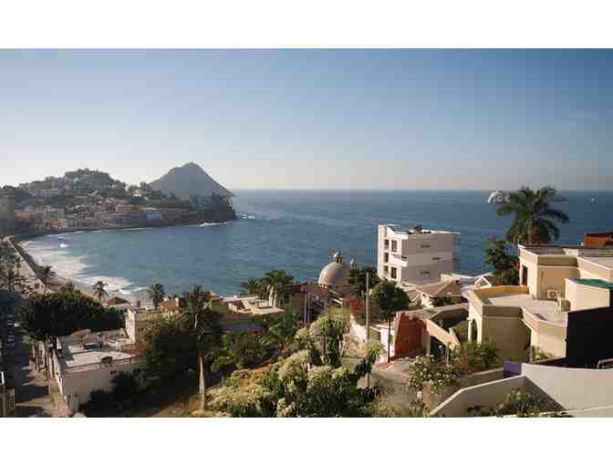 Enjoy 5 nights luxury condo @ El Cid El Moro Beach Hotel, Mazatlan, SIN +Cervecer&iacute;a La Cue