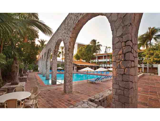Enjoy 5 nights luxury condo @ El Cid Granada Hotel & Country Club, Mazatlan, SIN
