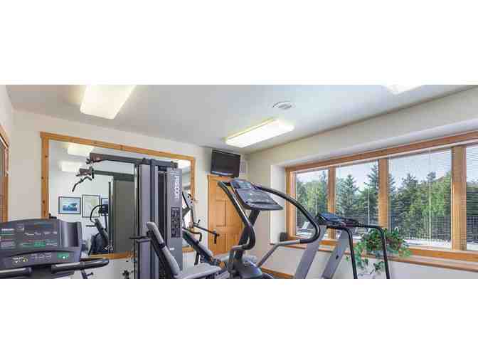 Enjoy 5 nights luxury condo @ Little Sweden, Fish Creek, WI + Door Peninsula Winery Credit