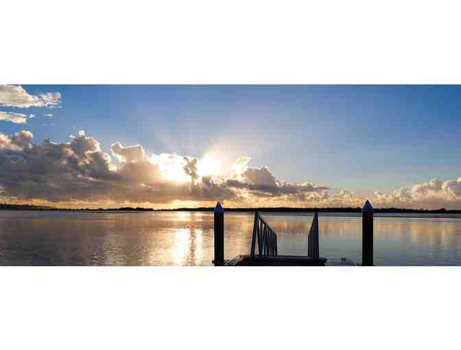 Enjoy 5 nights luxury condo @ Ramada Resort Golden Beach, Golden Beach, QLD + Beachtree Di