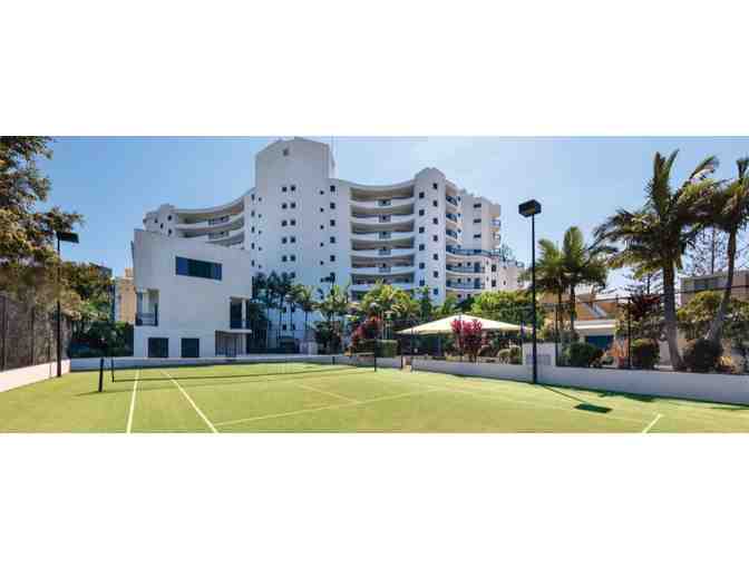 Enjoy 5 nights luxury condo @ Ramada Resort Golden Beach, Golden Beach, QLD + Beachtree Di