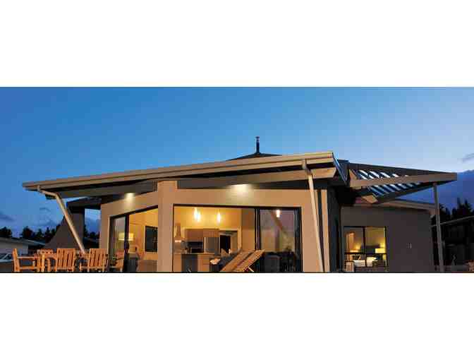 Enjoy 5 nights luxury condo @ Ramada Resort Seven Mile Beach, Mile Beach, TAS + Coal Valle