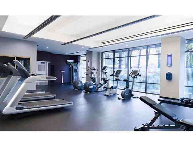 Enjoy 5 nights luxury condo @ WorldMark Anaheim, Anaheim, CA + Pali Wine Co. Credit