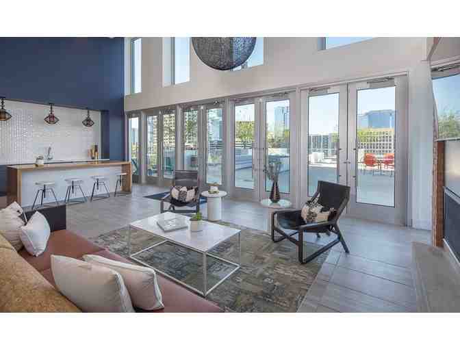 Enjoy 5 nights luxury condo @ WorldMark Austin, Austin, TX + Blurred Vines Credit