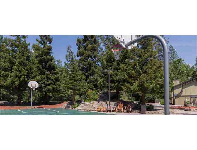 Enjoy 5 nights luxury condo @ WorldMark Bass Lake, Bass Lake, CA + Idle Hour Winery & Kitc