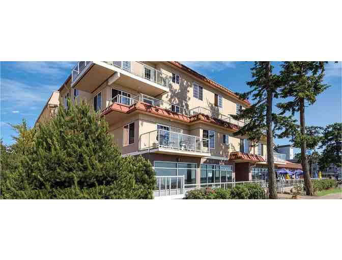 Enjoy 5 nights luxury condo @ WorldMark Blaine, Birch Bay, WA + GLM Wine Co. Credit