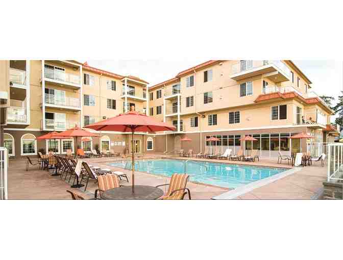 Enjoy 5 nights luxury condo @ WorldMark Blaine, Birch Bay, WA + GLM Wine Co. Credit