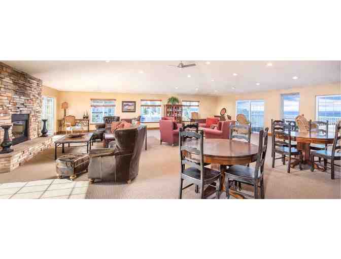 Enjoy 5 nights luxury condo @ WorldMark Blaine, Birch Bay, WA + GLM Wine Co. Credit