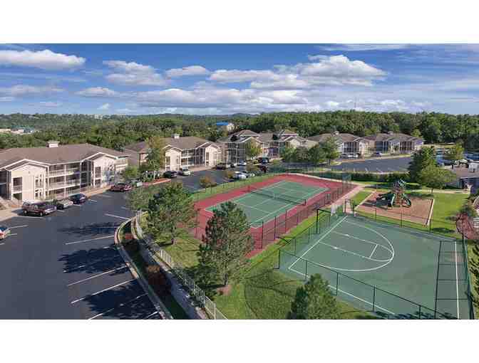 Enjoy 5 nights luxury condo @ WorldMark Branson, Branson, MO+ Bear Creek Wine Company and