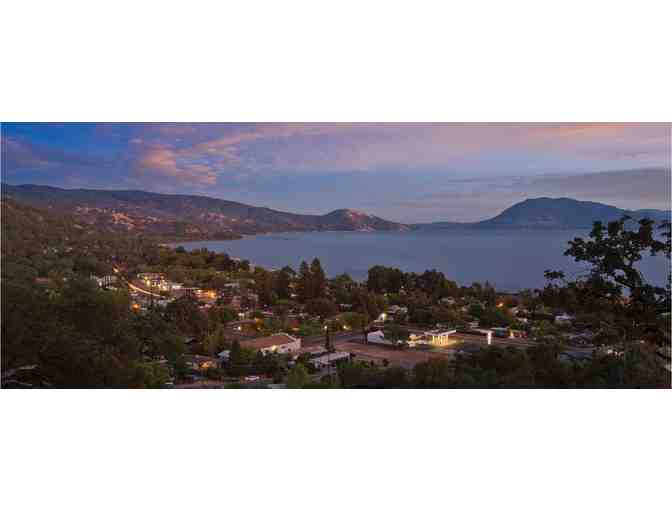 Enjoy 5 nights luxury condo @ WorldMark Clear Lake California + Bed & Barrel Credit