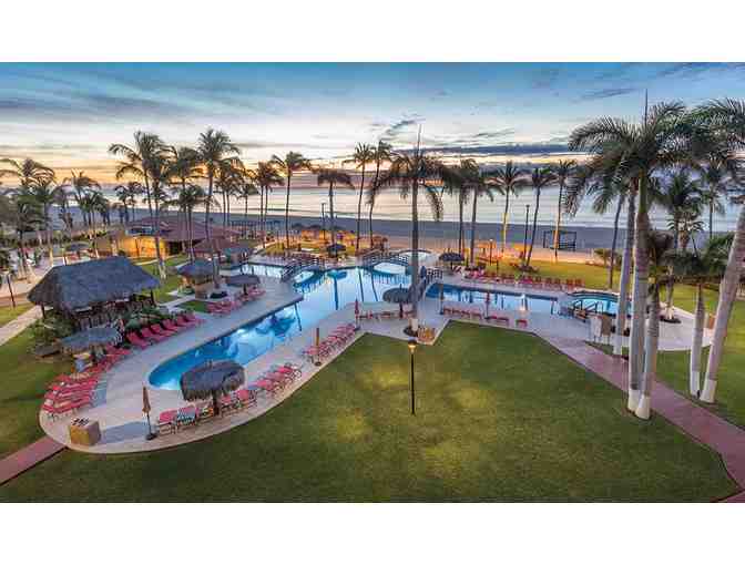 Enjoy 5 nights luxury condo @ WorldMark Coral Baja San Jose Del Cabo