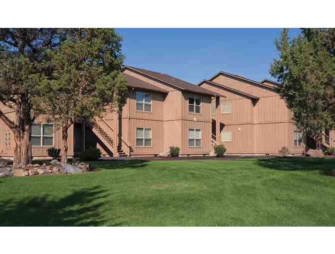 Enjoy 5 nights luxury condo @ WorldMark Eagle Crest Oregon + Gompers Distillery and Speake