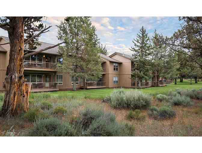 Enjoy 5 nights luxury condo @ WorldMark Eagle Crest Oregon + Gompers Distillery and Speake