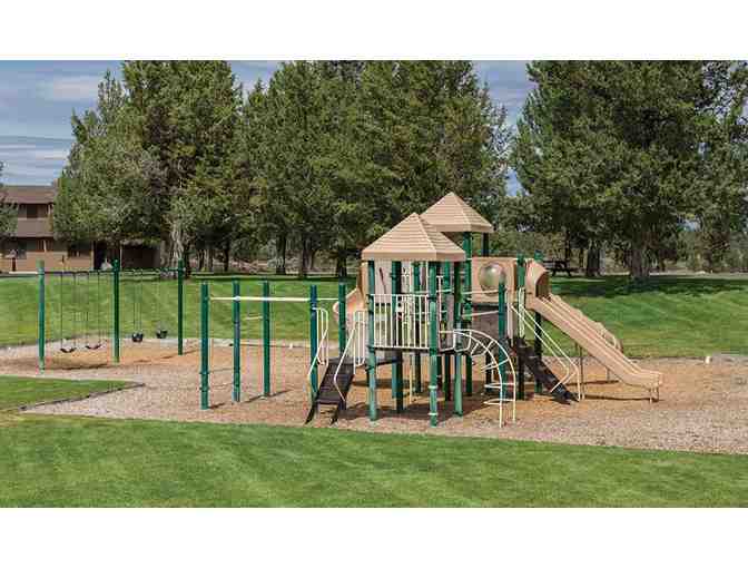 Enjoy 5 nights luxury condo @ WorldMark Eagle Crest Oregon + Gompers Distillery and Speake