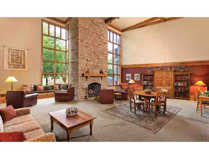 Enjoy 5 nights luxury condo @ WorldMark Galena Illonis + Massbach Ridge Winery Tasting Roo