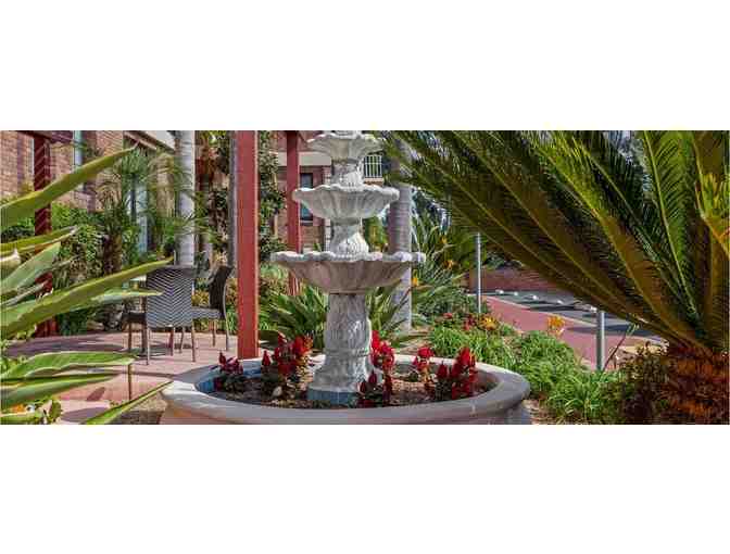 Enjoy 5 nights luxury condo @ WorldMark Inn at the Park, San Diego, CA + Seven Caves Spiri