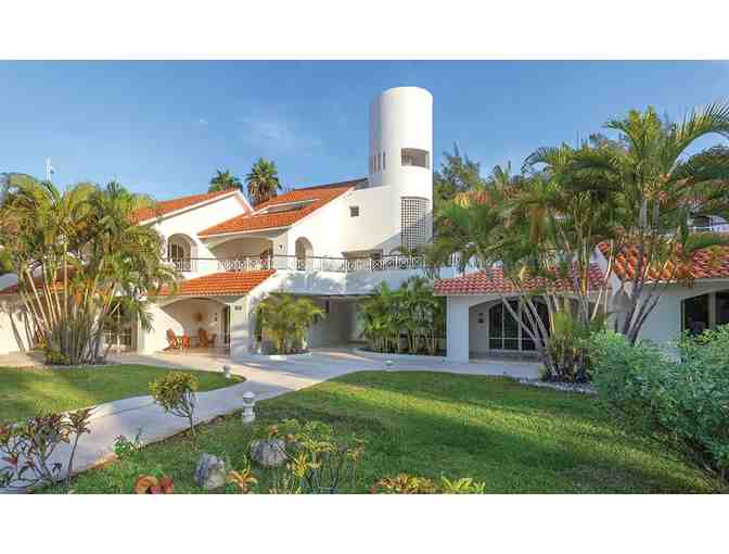 Enjoy 5 nights luxury condo @ WorldMark Isla Mujeres, Isla Mujeres, ROO + Isla Brewing Com