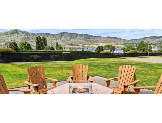Enjoy 5 nights luxury condo @ WorldMark Lake Chelan Shores Washington + Fielding Hills Win