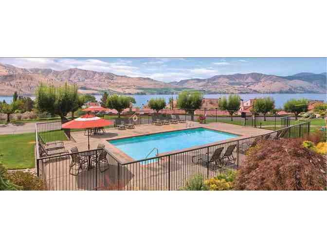 Enjoy 5 nights luxury condo @ WorldMark Lake Chelan Shores Washington + Fielding Hills Win