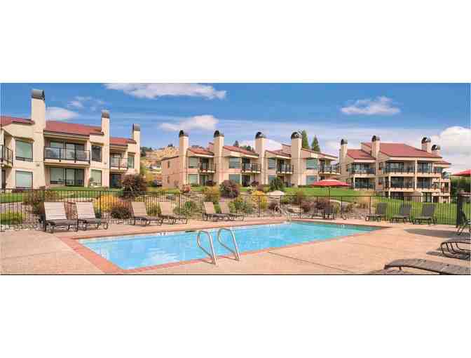 Enjoy 5 nights luxury condo @ WorldMark Lake Chelan Shores Washington + Fielding Hills Win