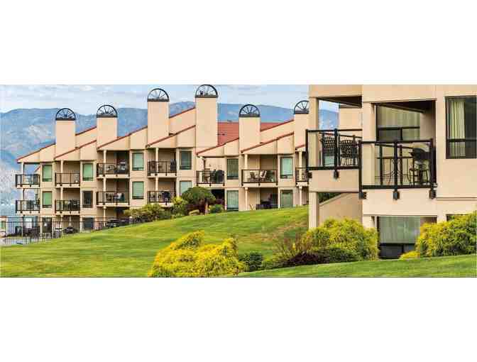 Enjoy 5 nights luxury condo @ WorldMark Lake Chelan Shores Washington + Fielding Hills Win