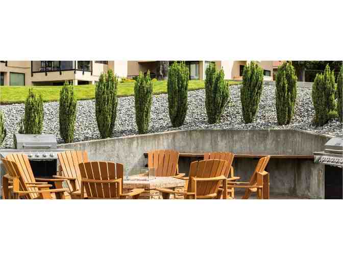 Enjoy 5 nights luxury condo @ WorldMark Lake Chelan Shores Washington + Fielding Hills Win