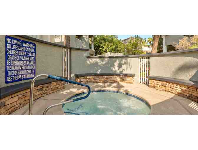 Enjoy 5 nights luxury condo @ WorldMark Tropicana Avenue, Las Vegas, NV