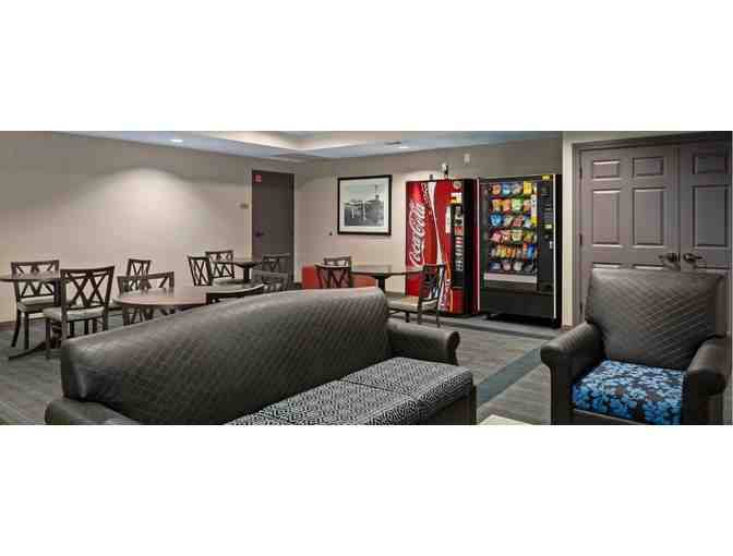 Enjoy 5 nights luxury condo @ WorldMark Solvang, Solvang, CA +Crawford Family Wines Credit