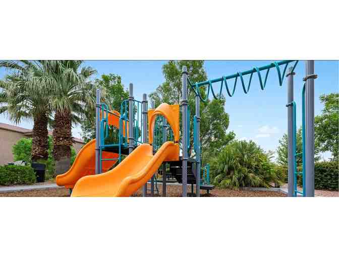 Enjoy 5 nights luxury condo @ WorldMark St. George, St. George, UT+ Bold and Delaney Winer