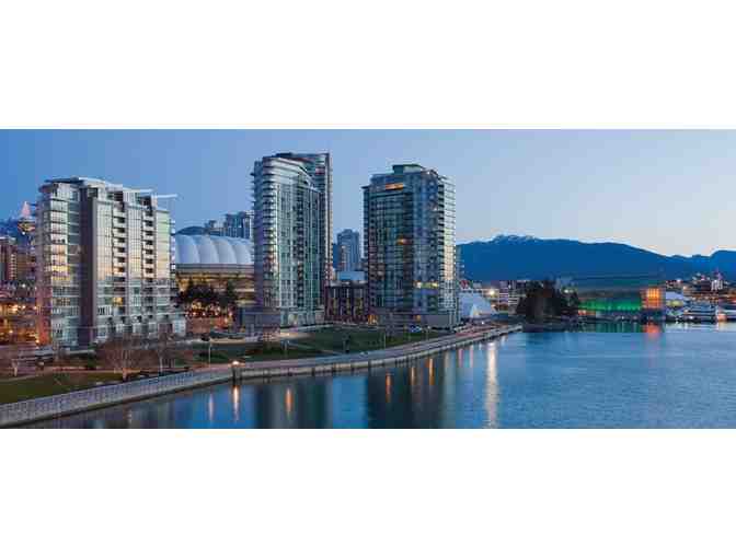 Enjoy 5 nights luxury condo @ WorldMark The Canadian, Vancouver, BC+ Canadian Craft Tours