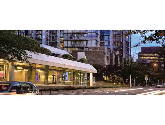 Enjoy 5 nights luxury condo @ WorldMark The Canadian, Vancouver, BC+ Canadian Craft Tours