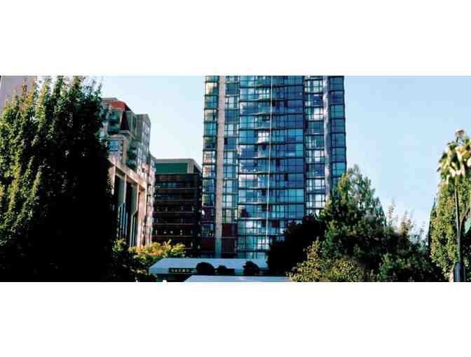 Enjoy 5 nights luxury condo @ WorldMark The Canadian, Vancouver, BC+ Canadian Craft Tours