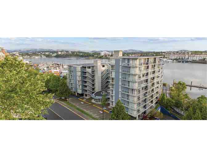 Enjoy 5 nights luxury condo @ WorldMark Victoria, Victoria, BC + Whistle Buoy Brewing Comp