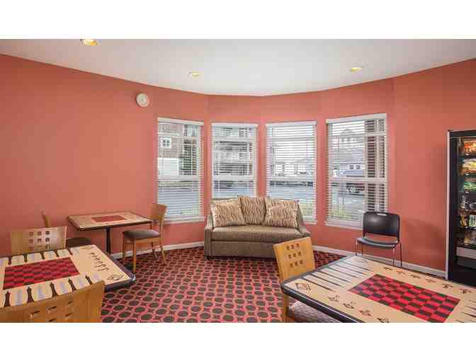 Enjoy 5 nights luxury TWO BEDROOM condo @ WorldMark Depoe Bay Oregon + Crushed and Crafted