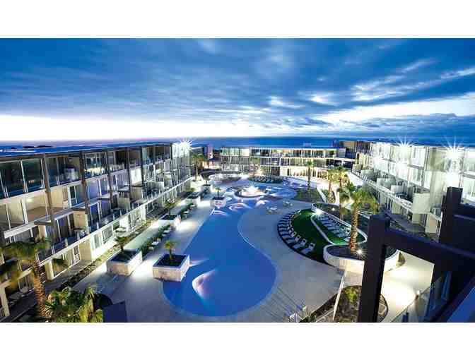 Enjoy 5 nights luxury condo @ Wyndham Vacation Resorts Asia Pacific Torquay, Torquay, VIC