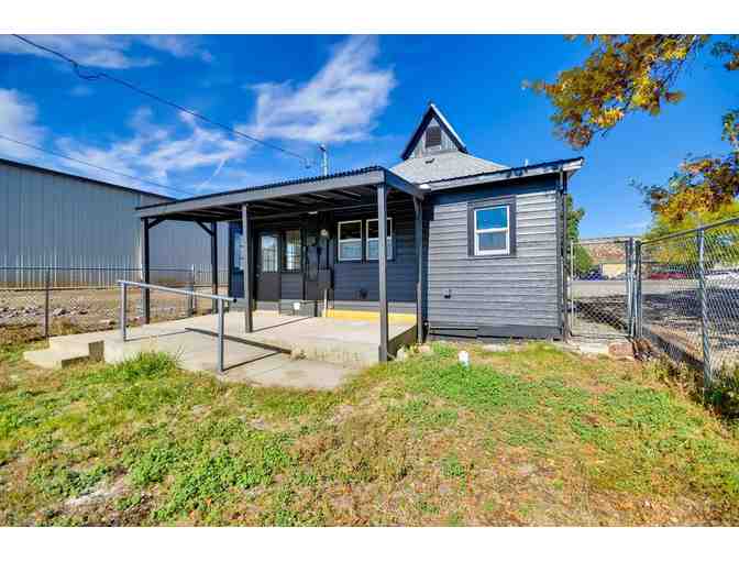 5 night Golf Getaway in Wyoming with Country Artist Bobby Chitwood + Gift - Photo 3