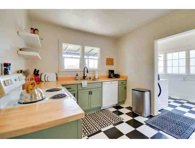 5 night Golf Getaway in Wyoming with Country Artist Bobby Chitwood + Gift - Photo 5