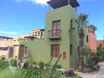 5 nights luxury 3 story waterfront home Loreto Baja Mexico + Gift