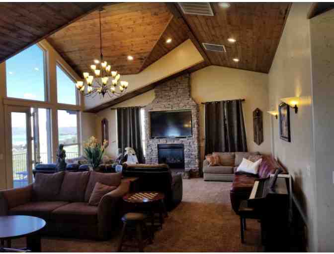 5 Night Stay in a Luxury 9 Bedroom Retreat in Bear Lake, Utah for up to 20 guest! + Gift - Photo 3