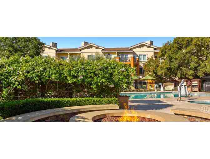 Enjoy 4-Night Luxury Napa Valley Escape + Wine Blending Experience for 2 + GIFT - Photo 1