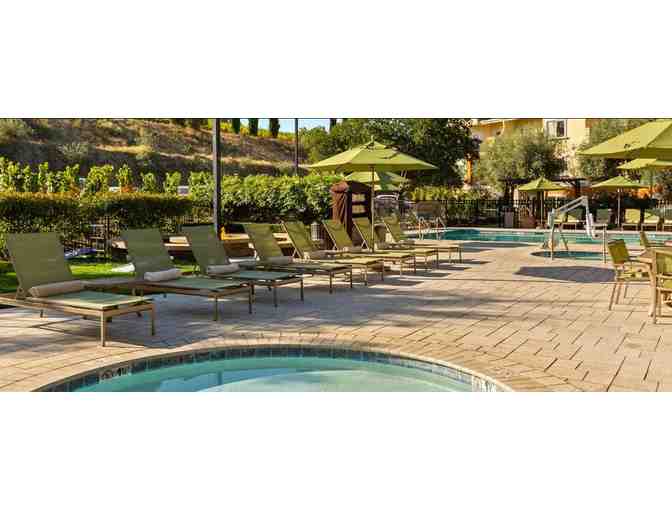 Enjoy 4-Night Luxury Napa Valley Escape + Wine Blending Experience for 2 + GIFT - Photo 4