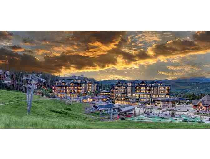 Enjoy 7 nights @ Grand Colorado on Peak 8 Breckenridge, Co +$100 Food + Gift - Photo 1
