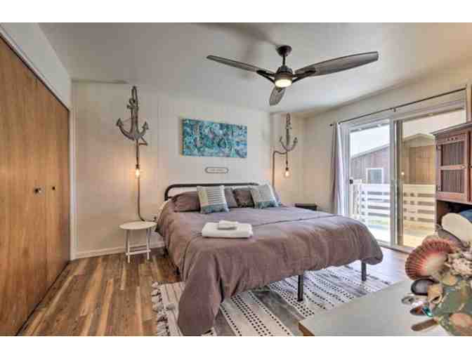 Mendocino Coast Escape: 5-Night Ocean-View Cottage with Private Beach & Skunk Train Advent - Photo 7