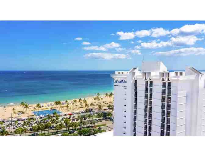 Miami Heat Pregame Experience + Hotel Stay + Gift - Photo 3