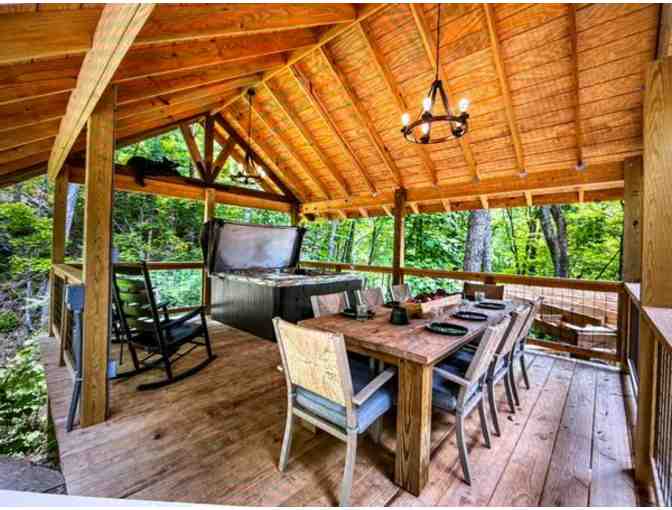 4 night stay Historic Log Cabin with Smoky Mountain Zipline Adventure + Gift - Photo 7