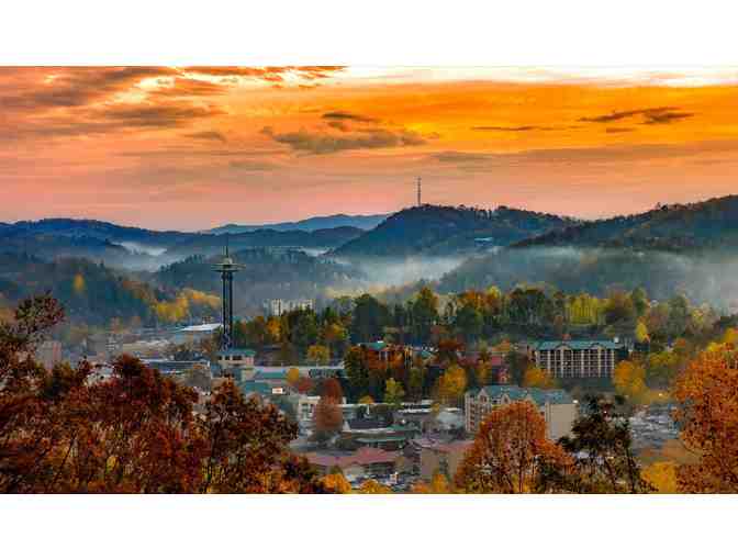 7-Night Resort Getaway to the Smokies!