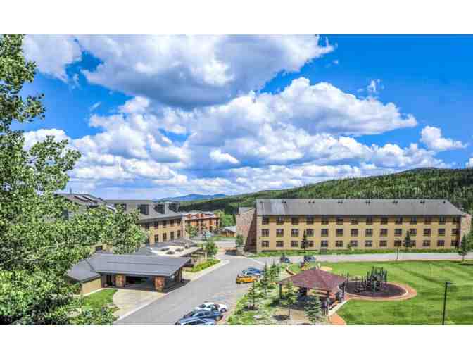 7-Night Mountain Getaway to Brian Head!