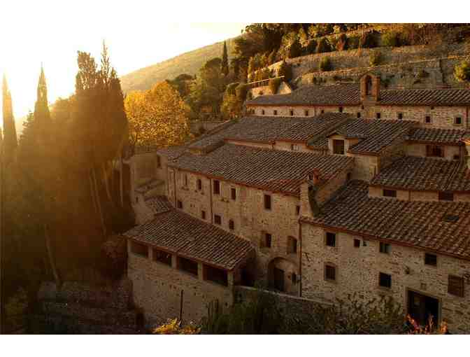 Escape for 2 People in Tuscany