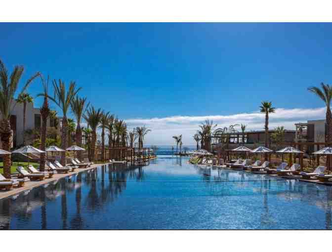 Couple's Escape to Cabo San Lucas Luxury!